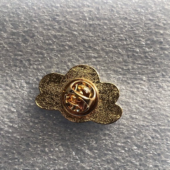 🌻10/$10🌻 Happy Cloud Face Emoji Enamel Pin - Picture 6 of 10